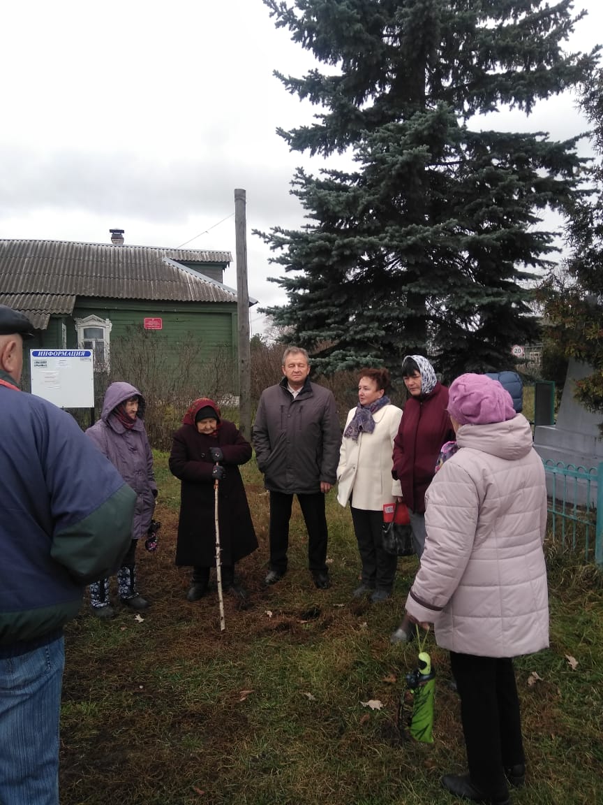 Погода в деревне омутищи. Омутищи Владимирская область. Старые Омутищи Владимирская область. Деревня Омутищи Владимирская область. Поселок Усад Омутищи.