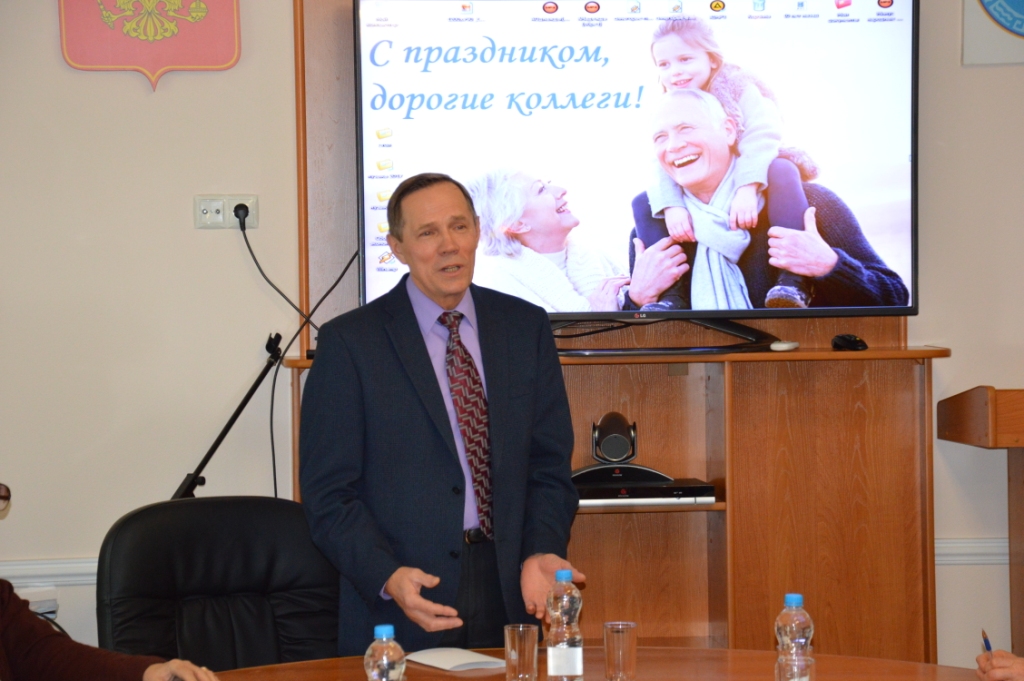 В республиканском отделении Пенсионного фонда встречали ветеранов пенсионной службы