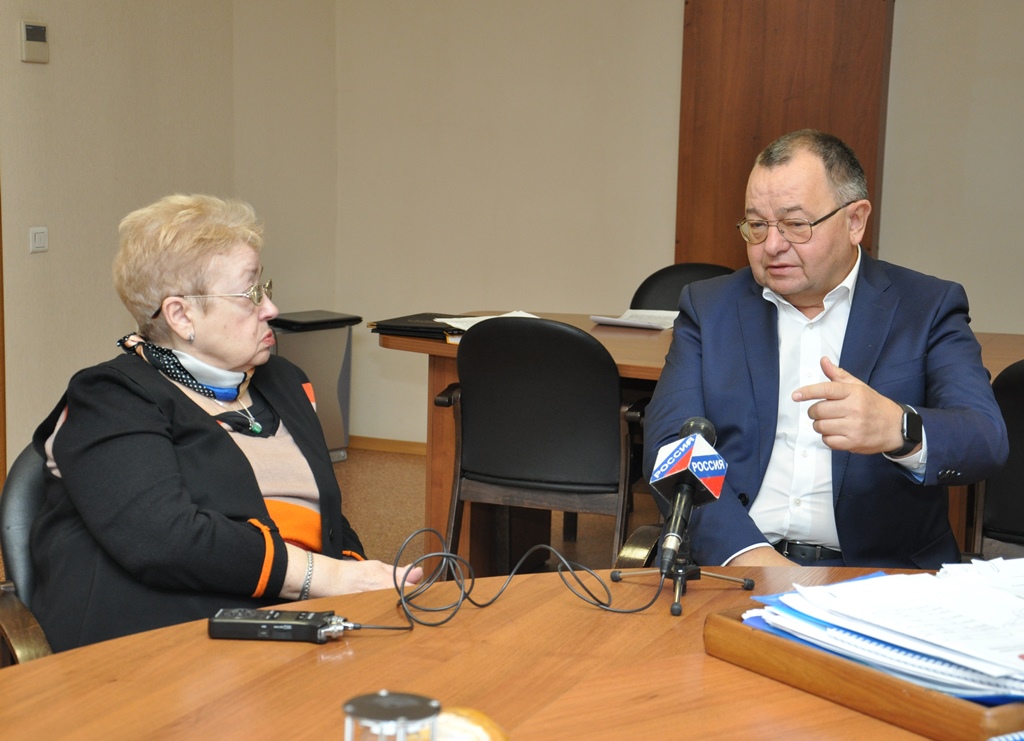 АНОНС: слушайте на волнах «Радио России» февральский выпуск радиожурнала «Поговорим о пенсиях»