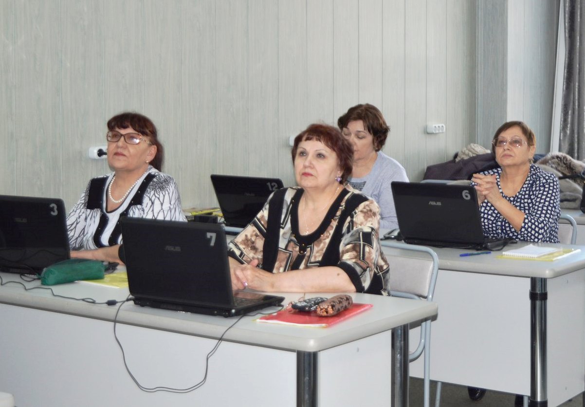 Рубцовские пенсионеры получили «Статус: Онлайн»