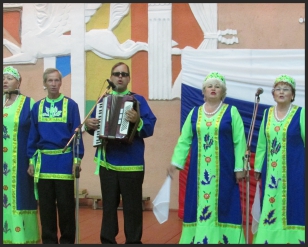 Шипуновская «Сибирячка» одержала победу в межрайонном «Поединке хоров»