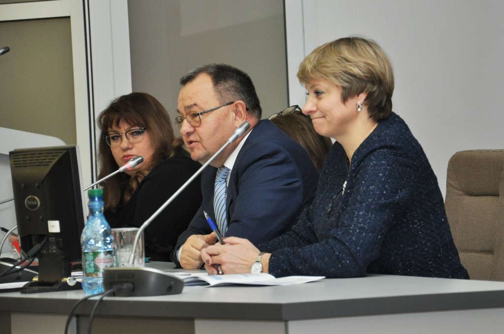 Специалисты клиентских служб ПФР обсудили актуальные вопросы предоставления услуг населению Алтайского края