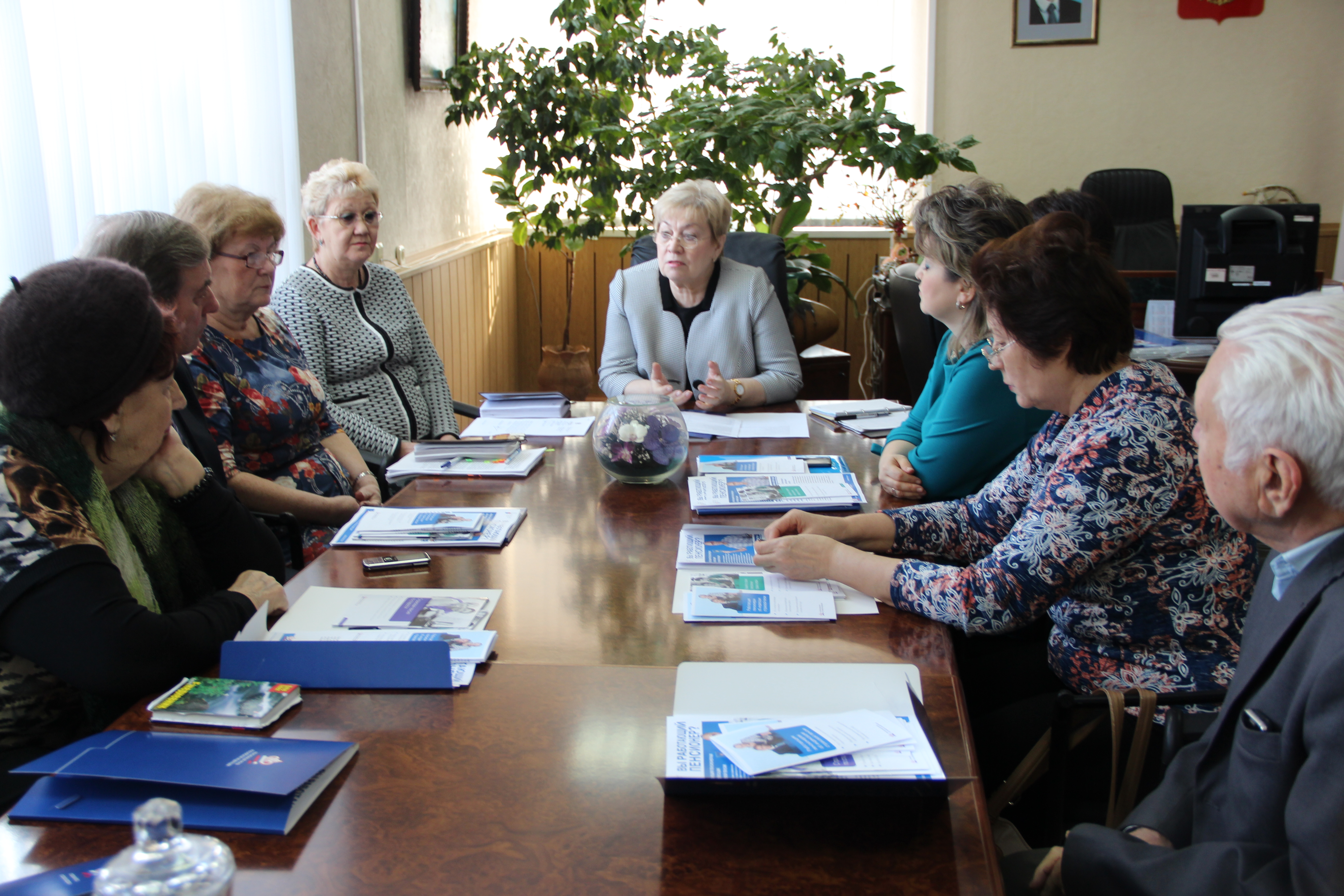 В Отделении ПФР по Астраханской области прошла рабочая встреча по вопросам индексации пенсий в 2016 году