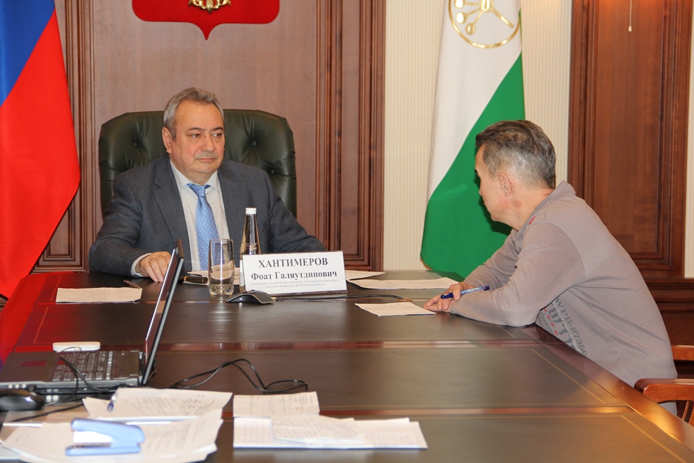 Фоат Хантимеров ответил на вопросы посетителей  приемной Президента РФ в Республике Башкортостан