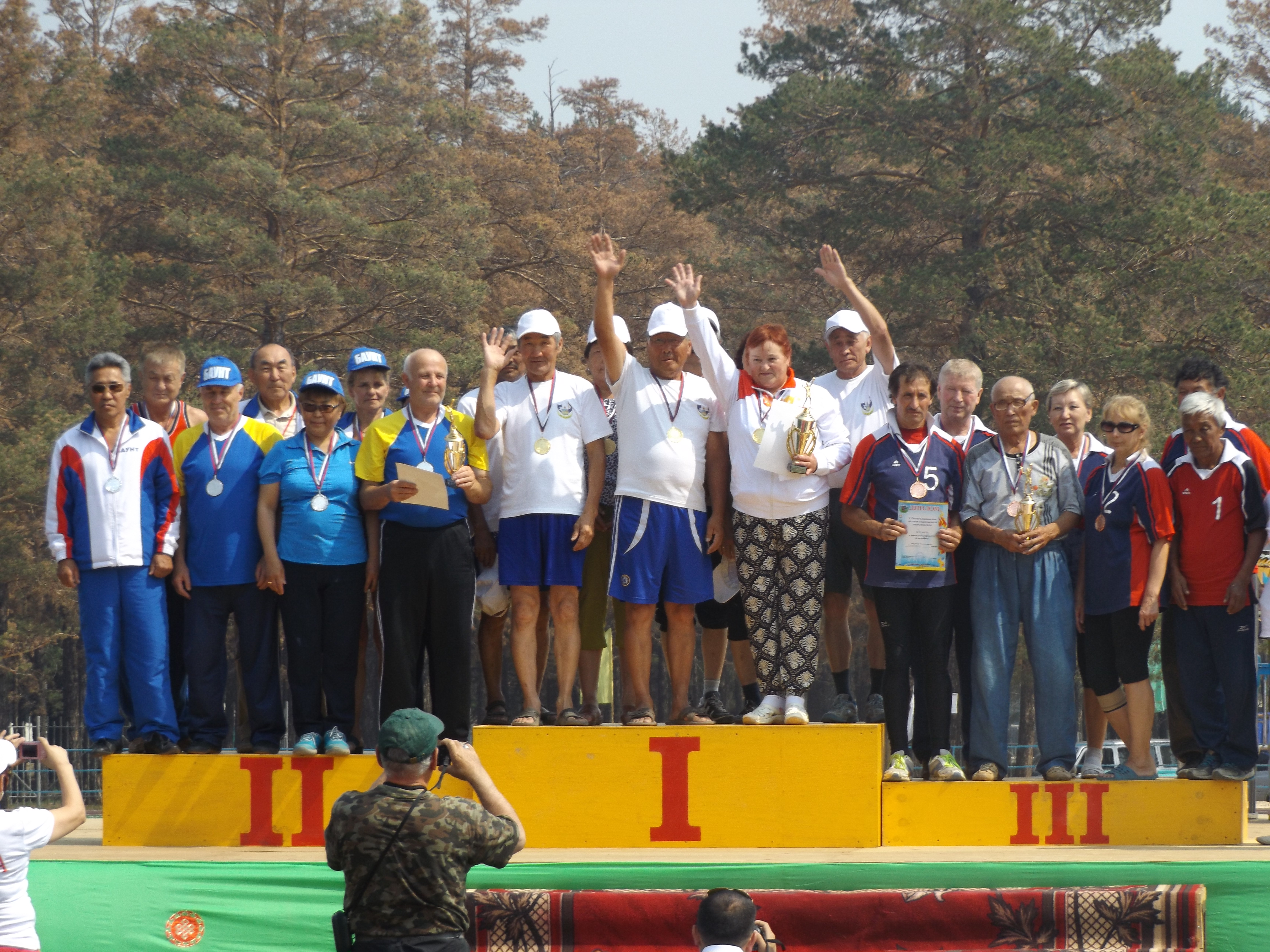 Эстафету спартакиады пенсионеров от Курумкана приняла  горная Тунка. Следующий праздник спорта состоится  в 2018 году  