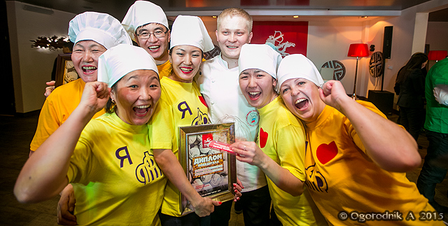 Команда Отделения ПФР приняла участие в чемпионате по лепке бууз