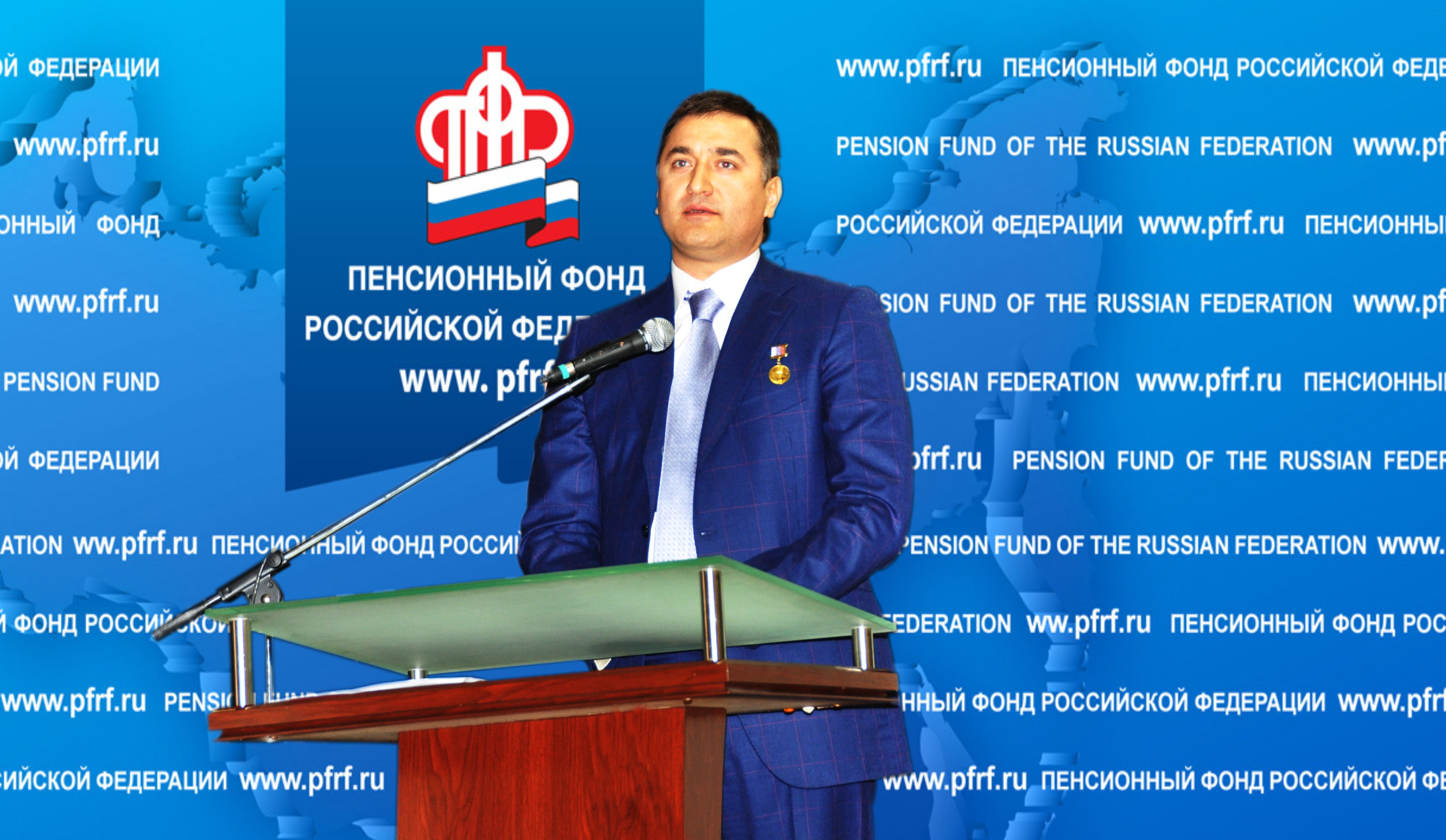 Поздравление Управляющего Отделением ПФР по Чеченской Республике с Днем социального работника.