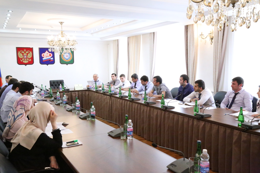 В Отделении ПФР по Чечне повышали правовую грамотность сотрудников