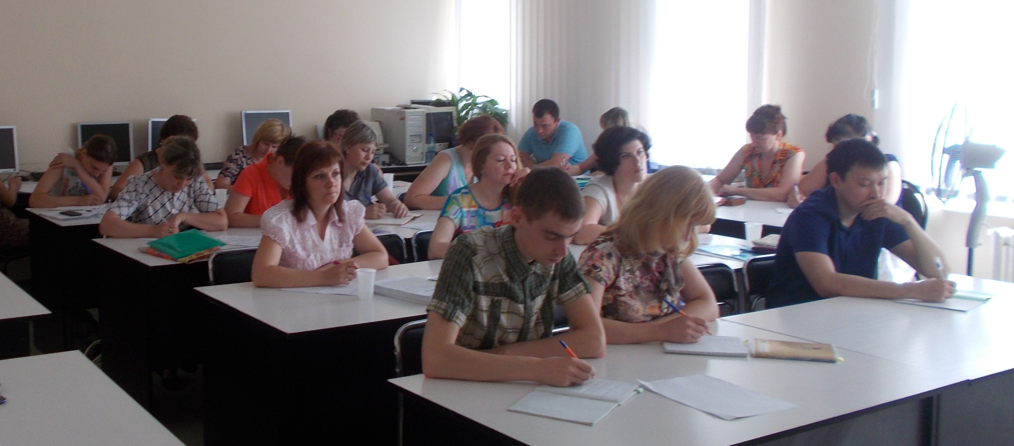 Жара учебе не помеха