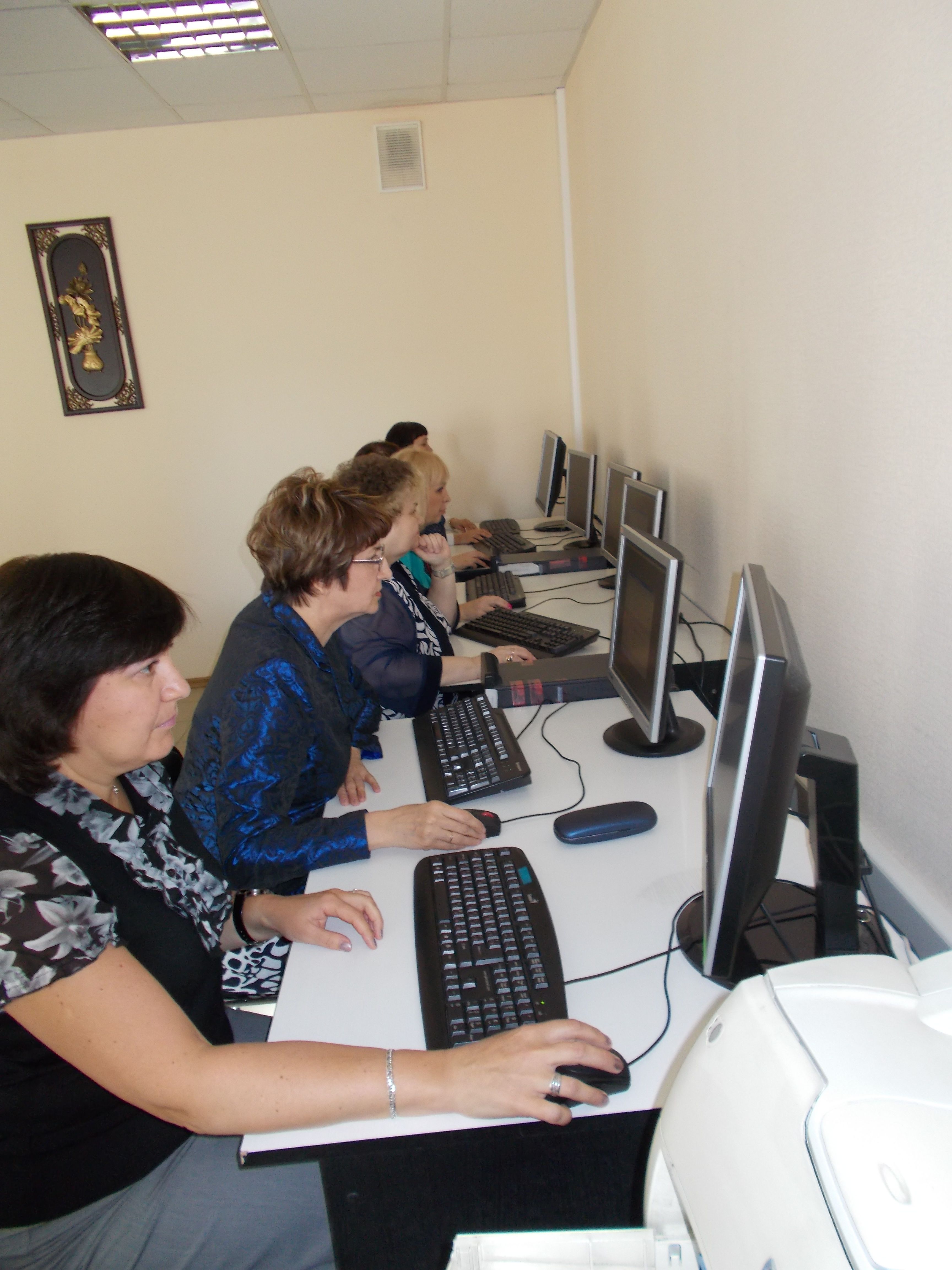 В ОПФР по Челябинской области проходит плановое профессиональное тестирование работников