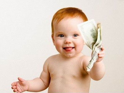 Более 140 семей Чукотки получили сертификат на материнский капитал