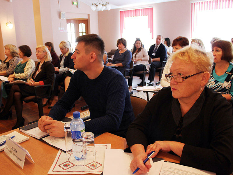 О поправках к законопроекту по пенсиям – сотрудникам соцстраха