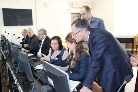 В Пенсионном фонде Дагестана Общероссийский приём граждан прошёл очень организованно