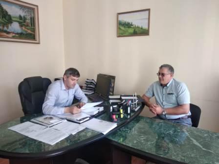 Представители Магарамкентского Управления Пенсионного фонда встретились с директором централизованной бухгалтерии района