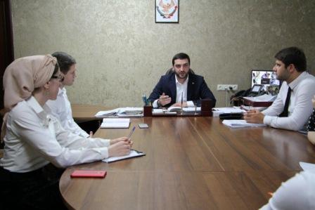 Рабочая встреча представителей Управления ОПФР по РД  и МФЦ в Хасавюртовском районе очередной раз была полезной 