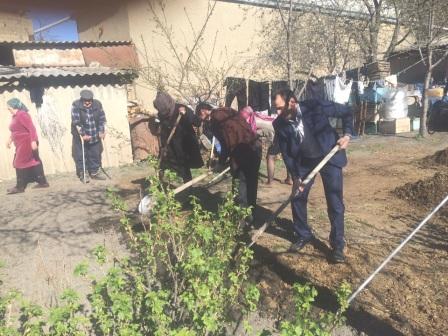 Они всегда в строю! Представители ООПФР по РД в Рутульском районе посещают ветеранов на дому! 