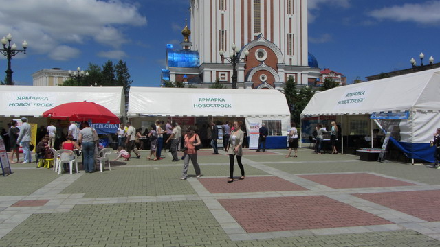 Посетители «Ярмарки новостроек»  получили консультации  о материнском капитале 