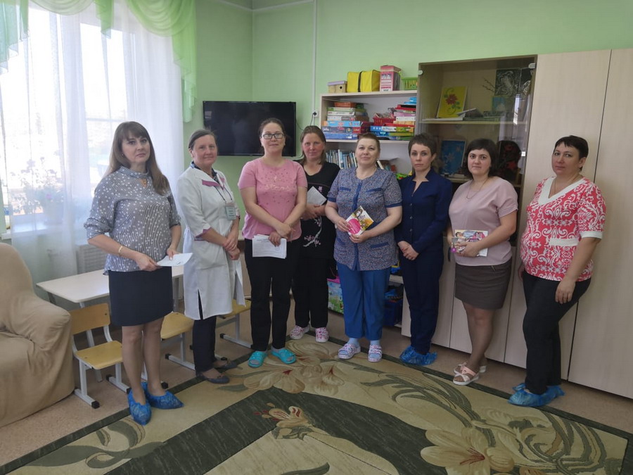 Родители детей инвалидов получили консультации о пенсионном и социальном обеспечении