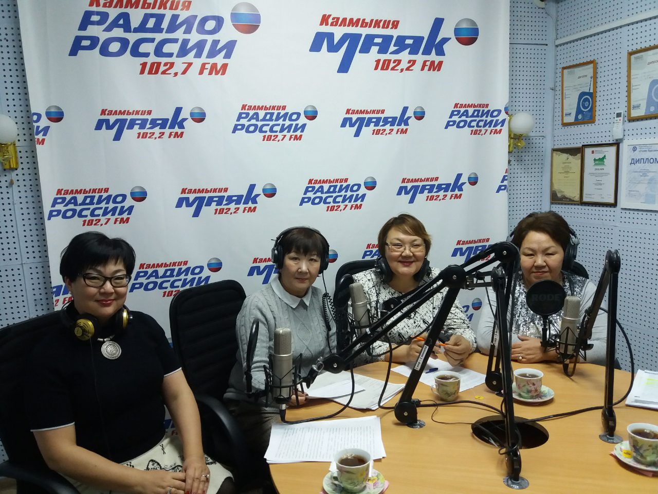 В прямом эфире Радио Калмыкии — о гарантиях для предпенсионеров
