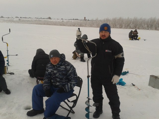 Коллектив УПФР в Юстинском районе принял участие в турнире по подледному лову