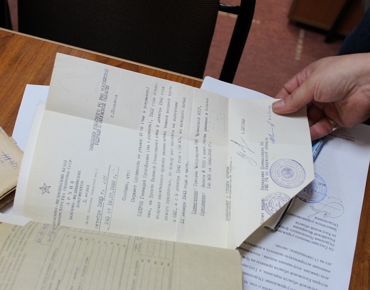 ОПФР по Калужской области передал на хранение в региональный Государственный архив выплатные дела, имеющие историческую ценность