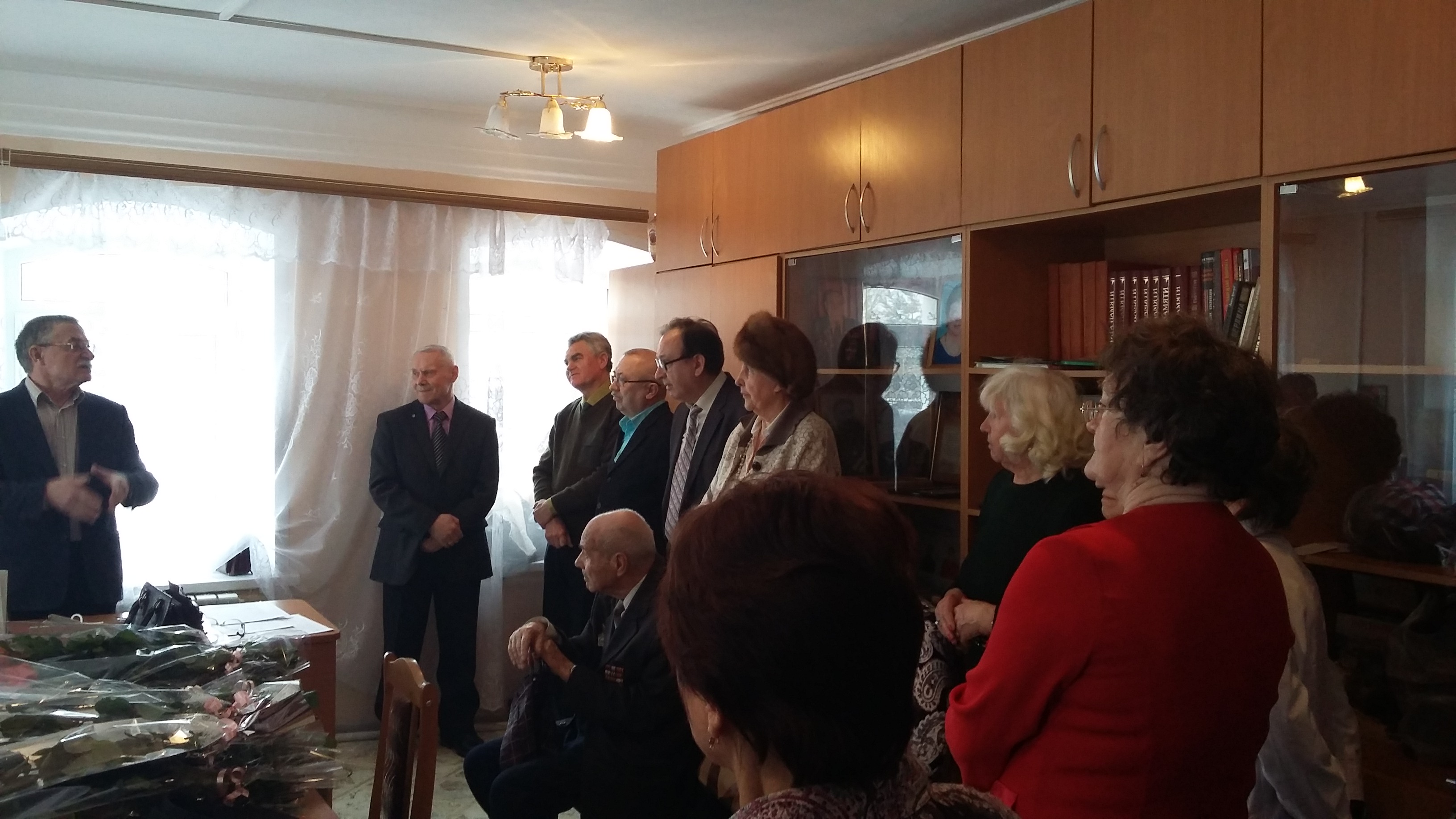 «Любая женщина - Весна»