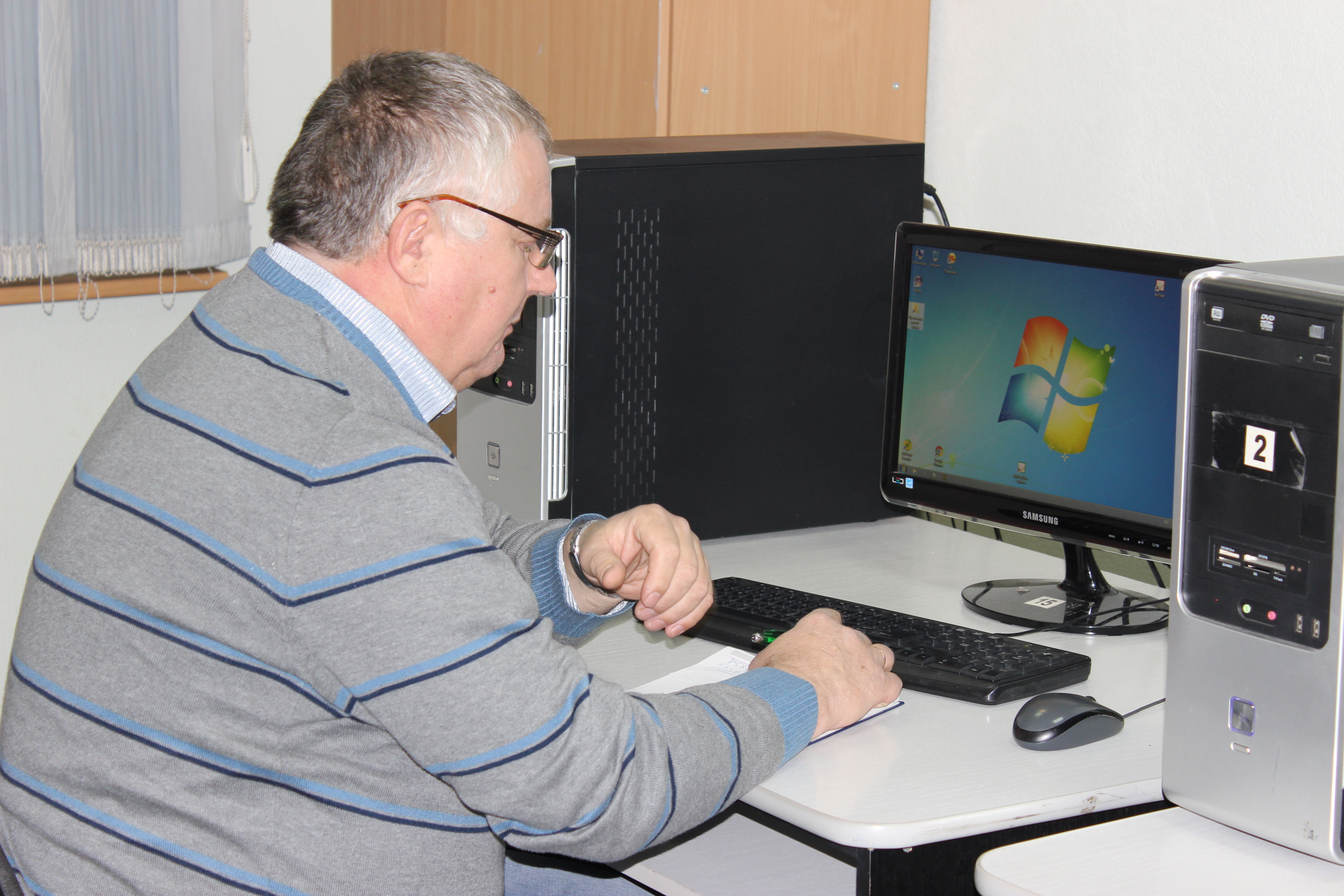 Нынешней осенью полторы сотни петрозаводских пенсионеров уже охвачены обучением компьютерной грамотности