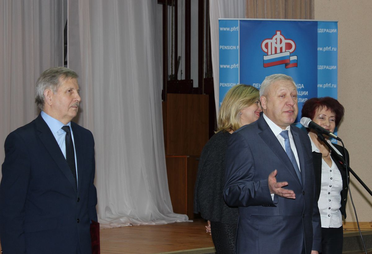 В День матери представительниц общественных организаций Петрозаводска порадовали праздничным концертом