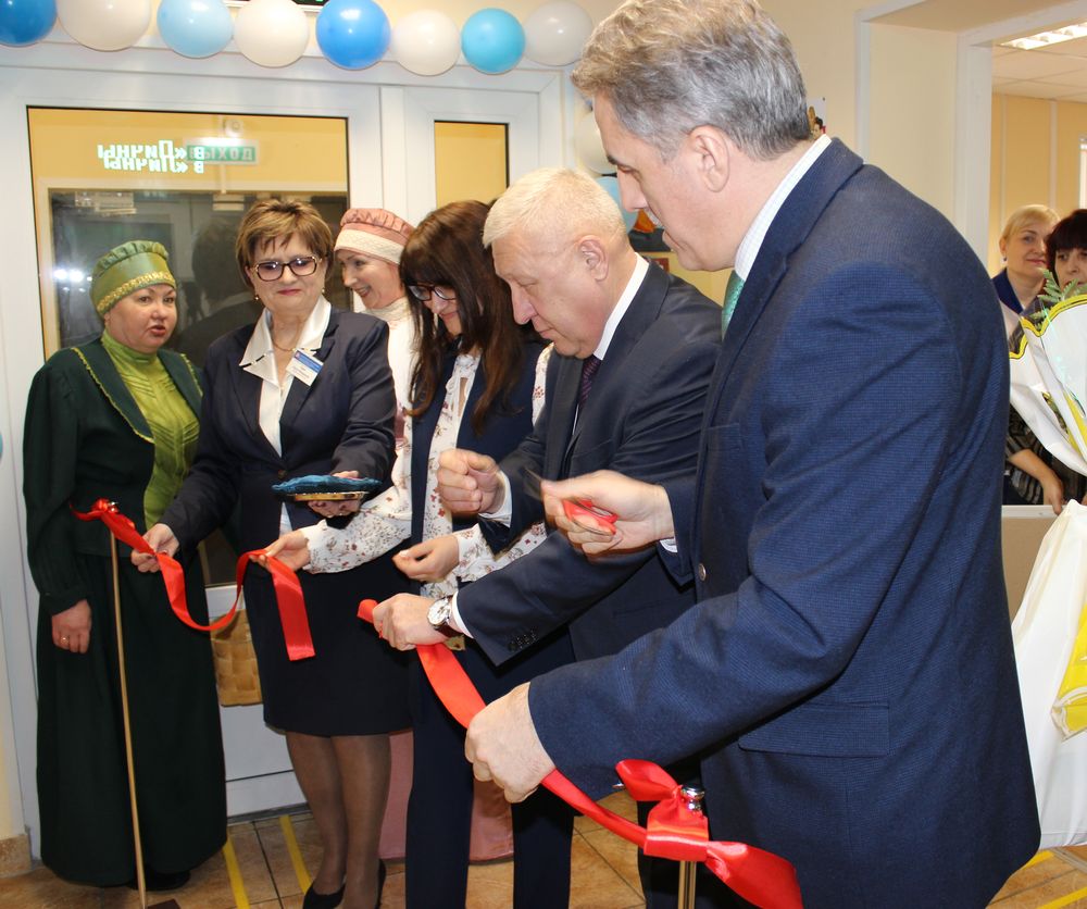 Клиентская служба ПФР в городе Олонец отметила новоселье