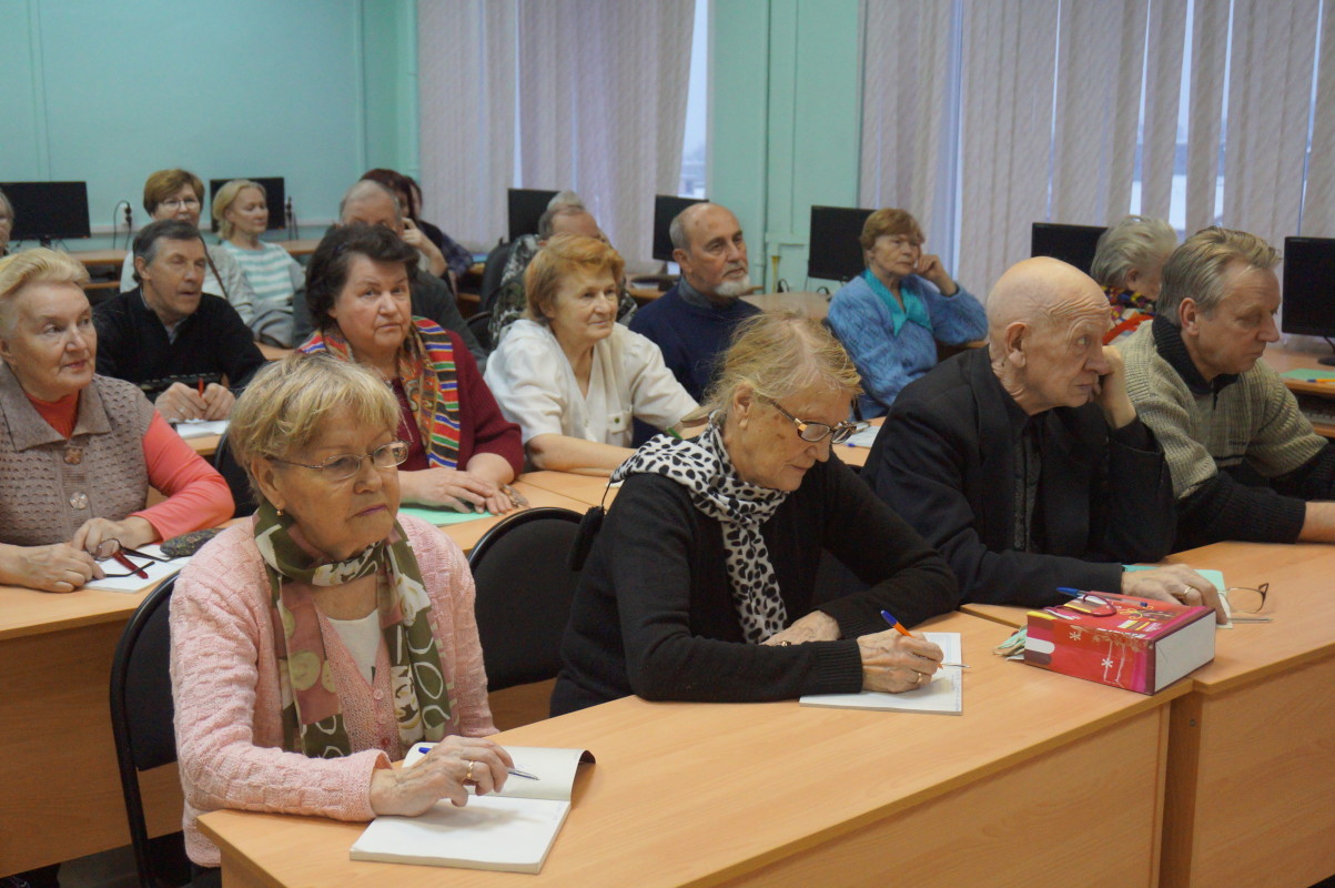 Петрозаводский автотранспортный техникум присоединился к партнерам ПФР,  обучающим пенсионеров