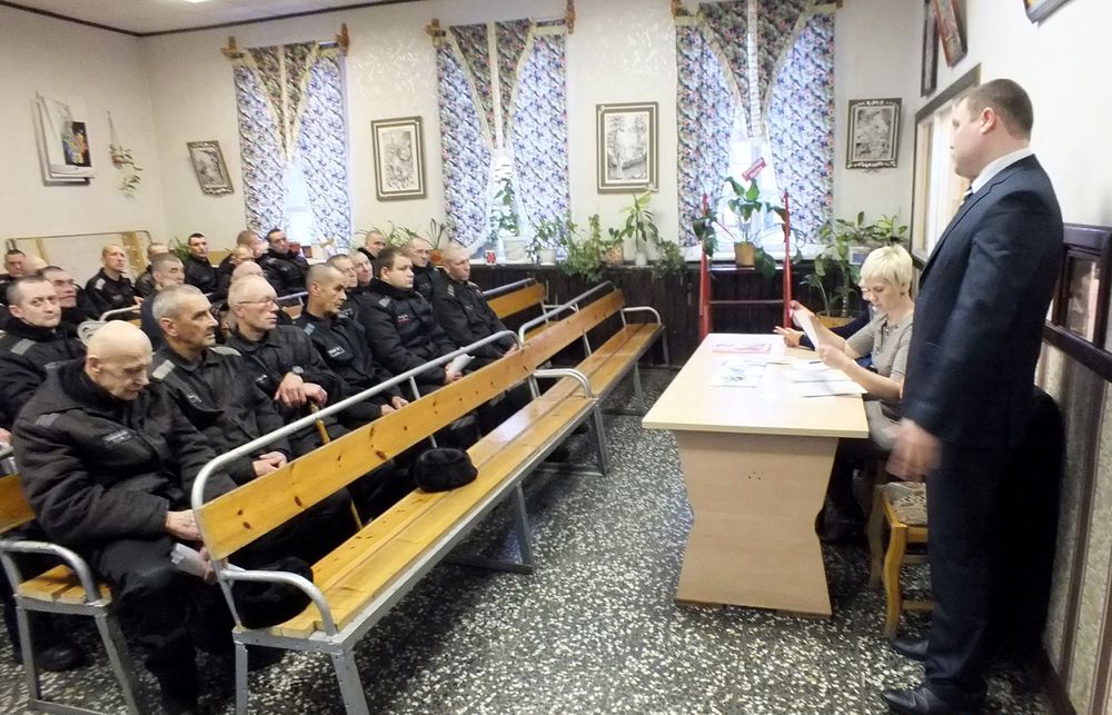 Заключенным карельской колонии рассказали о пенсионных законах
