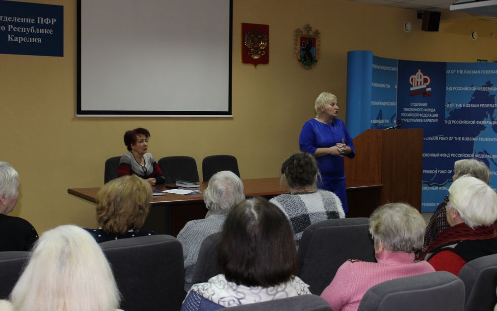 Что такое стресс и как с ним бороться, узнали пенсионеры Петрозаводска