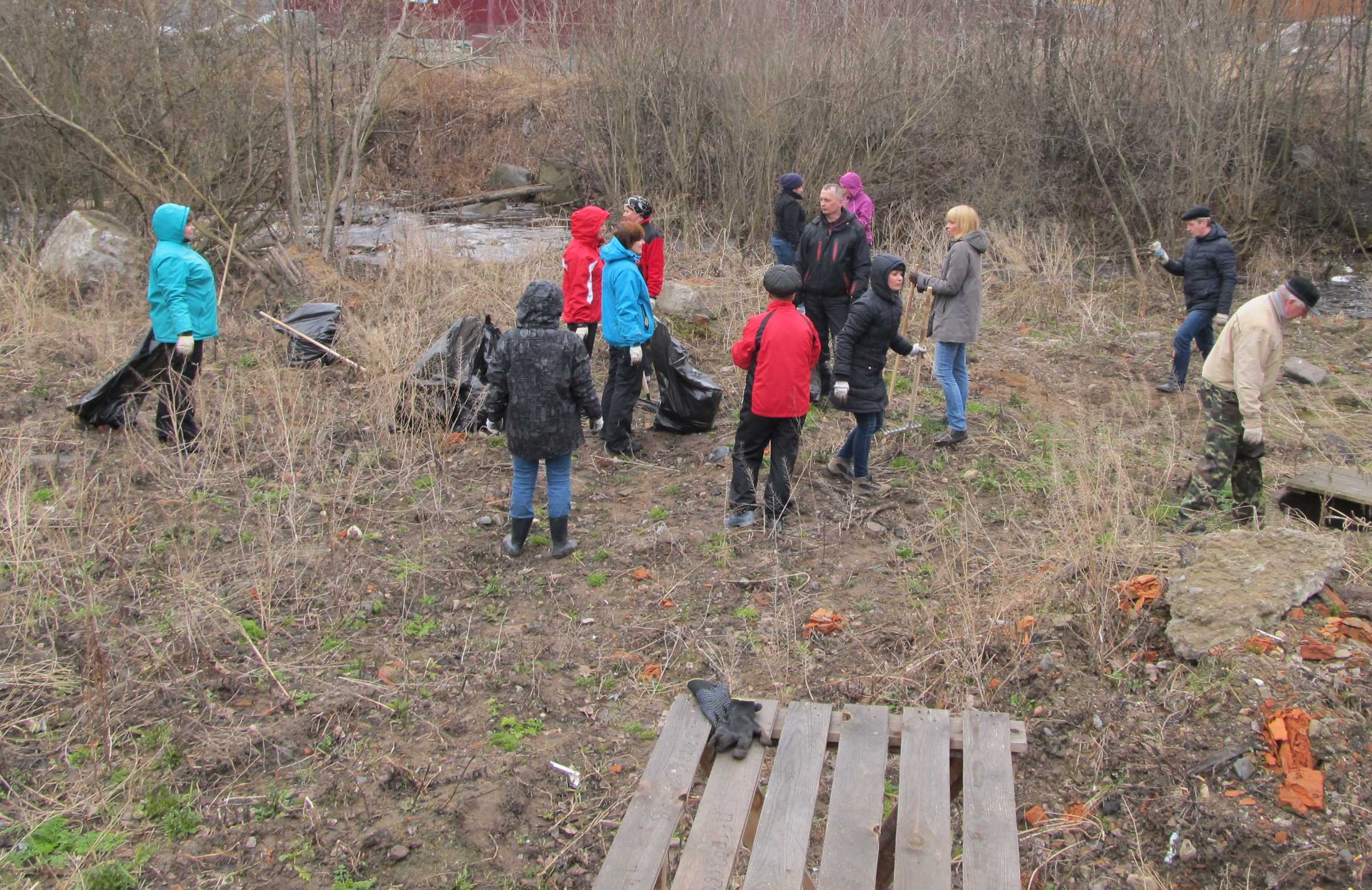 Сотрудники Пенсионного фонда - за чистоту!