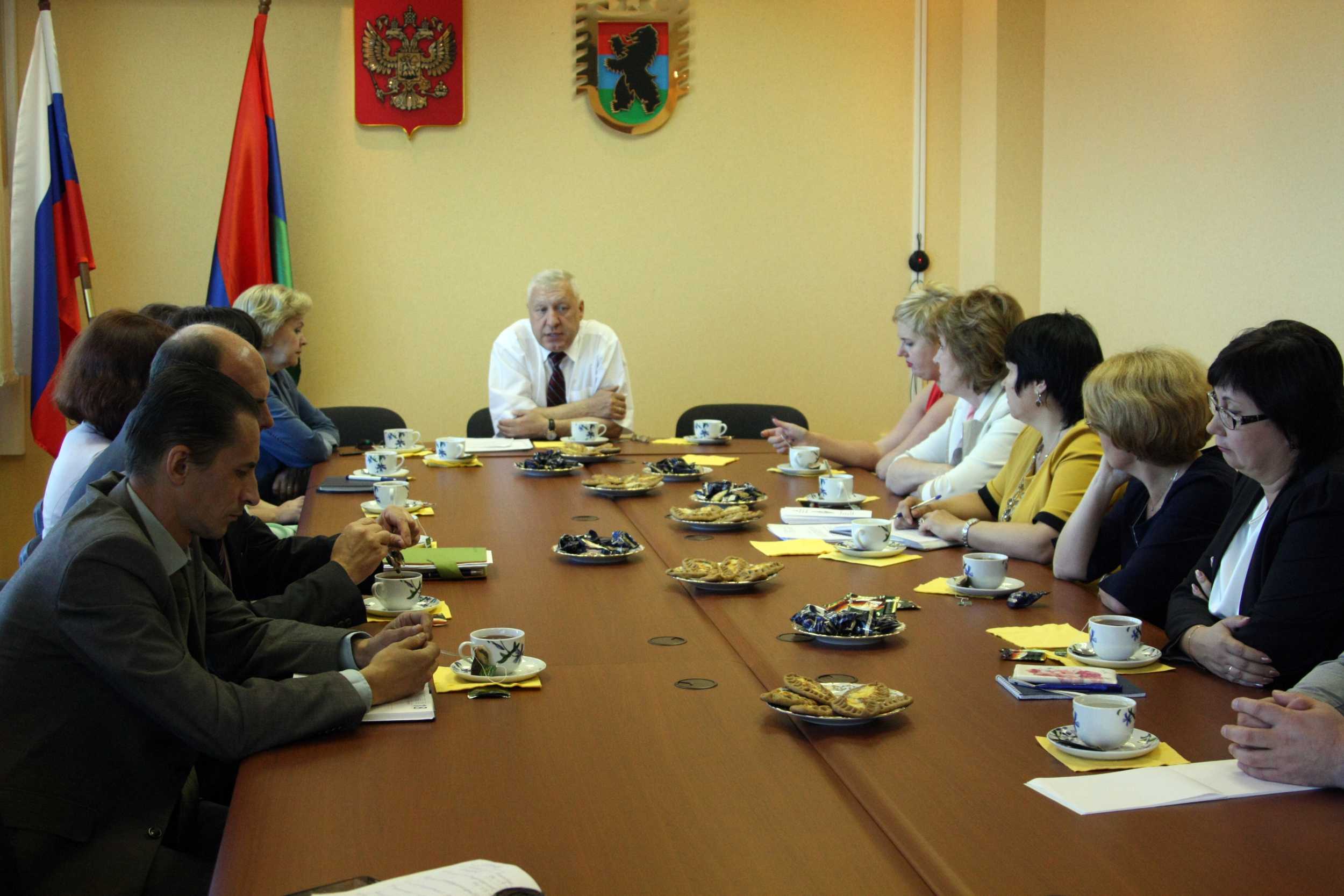 Вопросы доставки пенсий обсудили на совещании