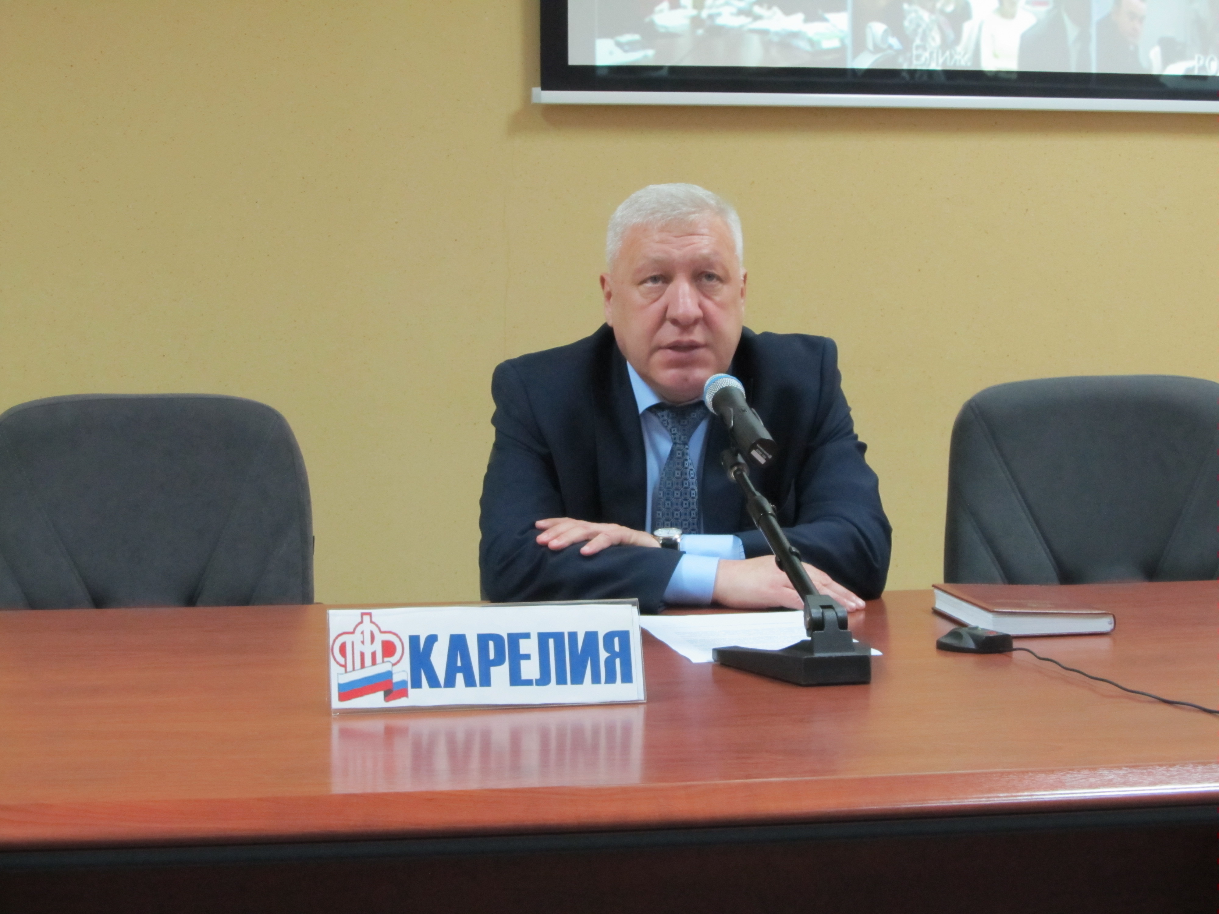 Единовременную выплату в размере 5 000 рублей получат все пенсионеры республики