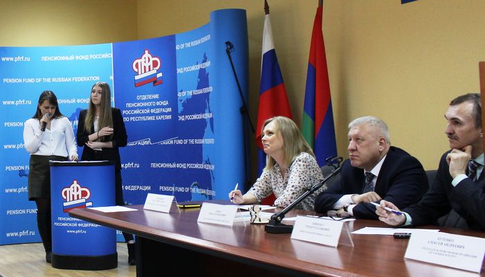 	В Пенсионном фонде Карелии состоялись «Молодежные дебаты-2017»