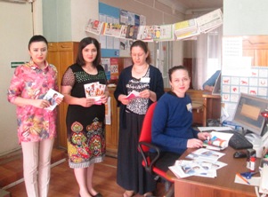 Как проверить свой пенсионный счет показали работникам почты в Малокарачаевском районе