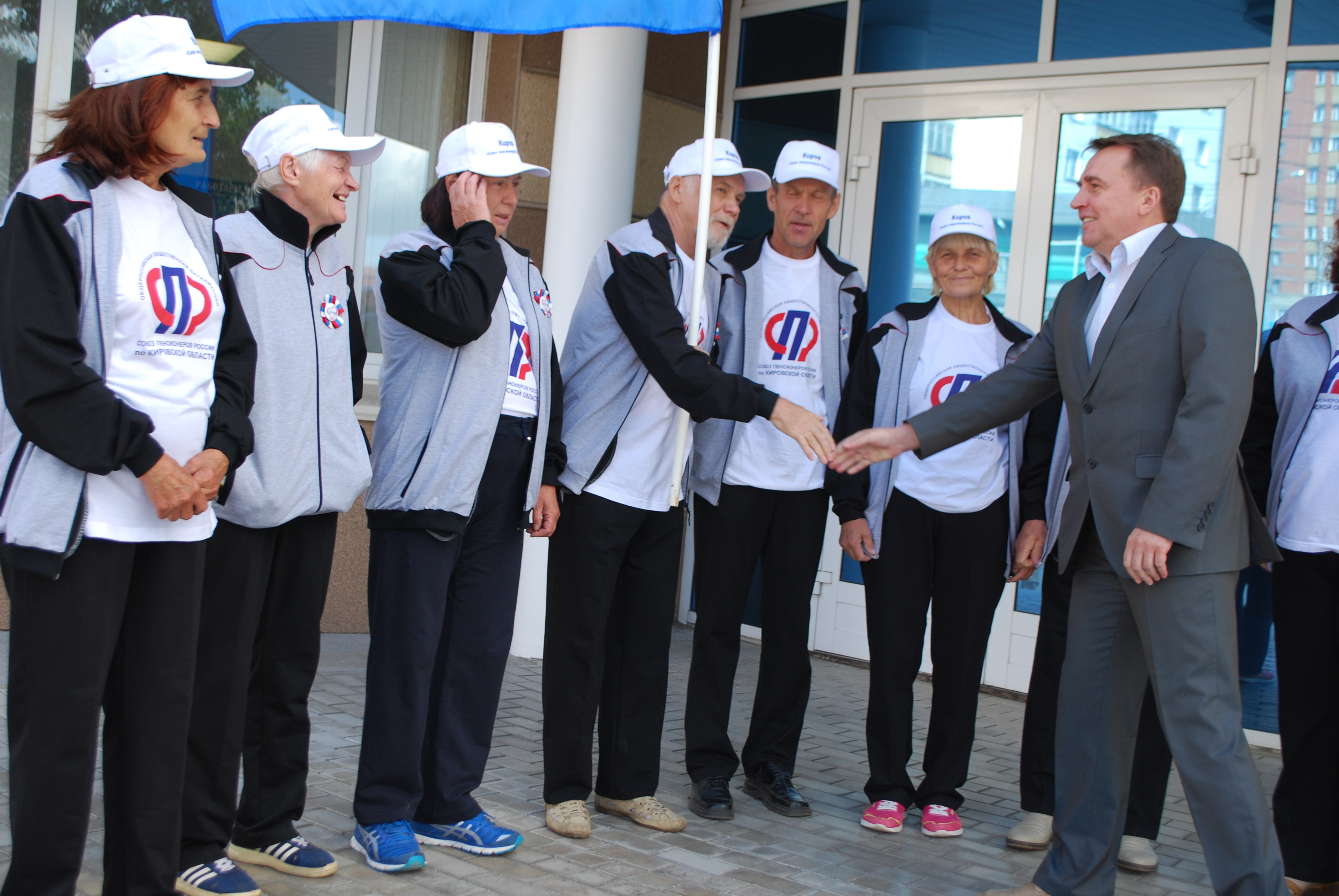 Здоровый образ жизни – лучший  пример для  молодёжи!