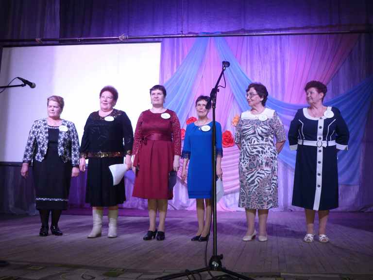 Праздник супербабушек