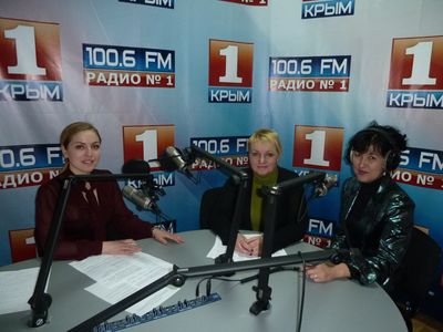 О материнском капитале и пенсиях крымчанам рассказали в прямом эфире