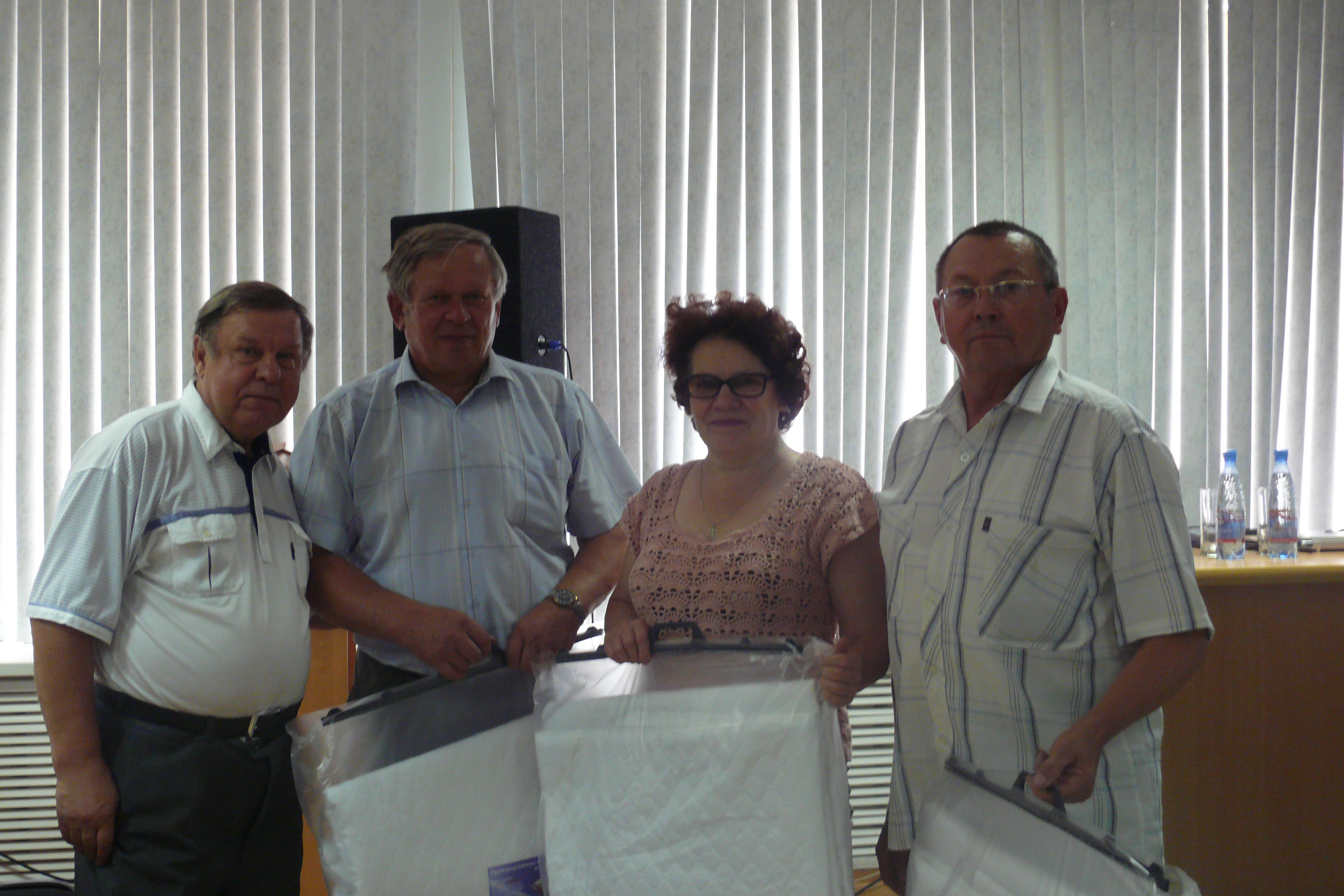 Пенсионеры -  так держать!