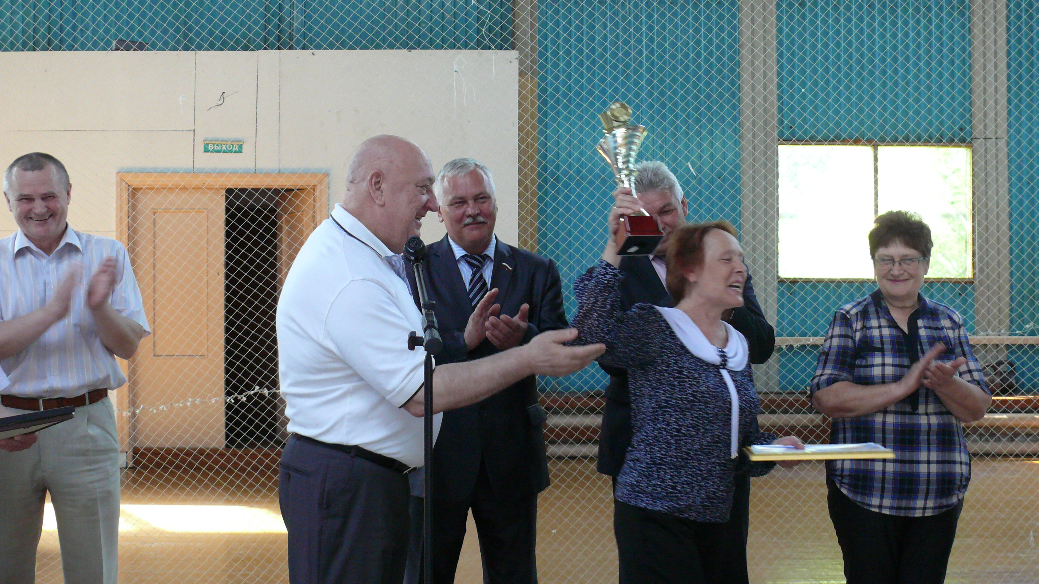  Районы без долгов