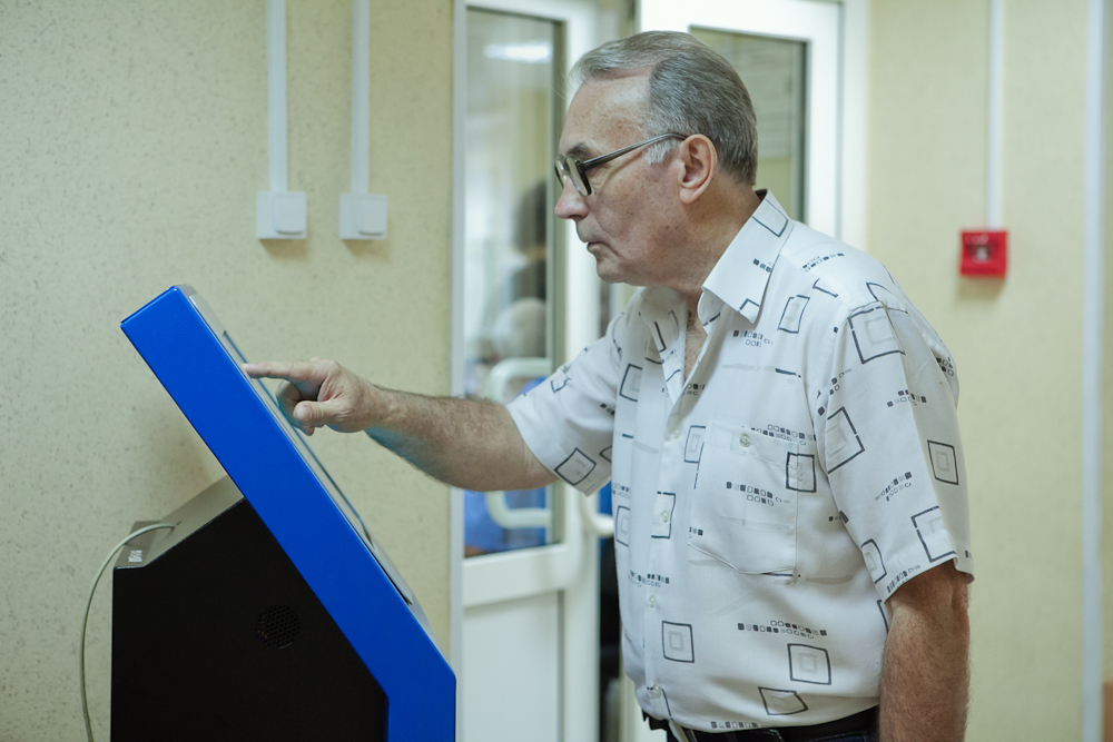 Единовременную выплату в размере 5 000 рублей пенсионеры получат вместе с пенсией за январь 2017 года