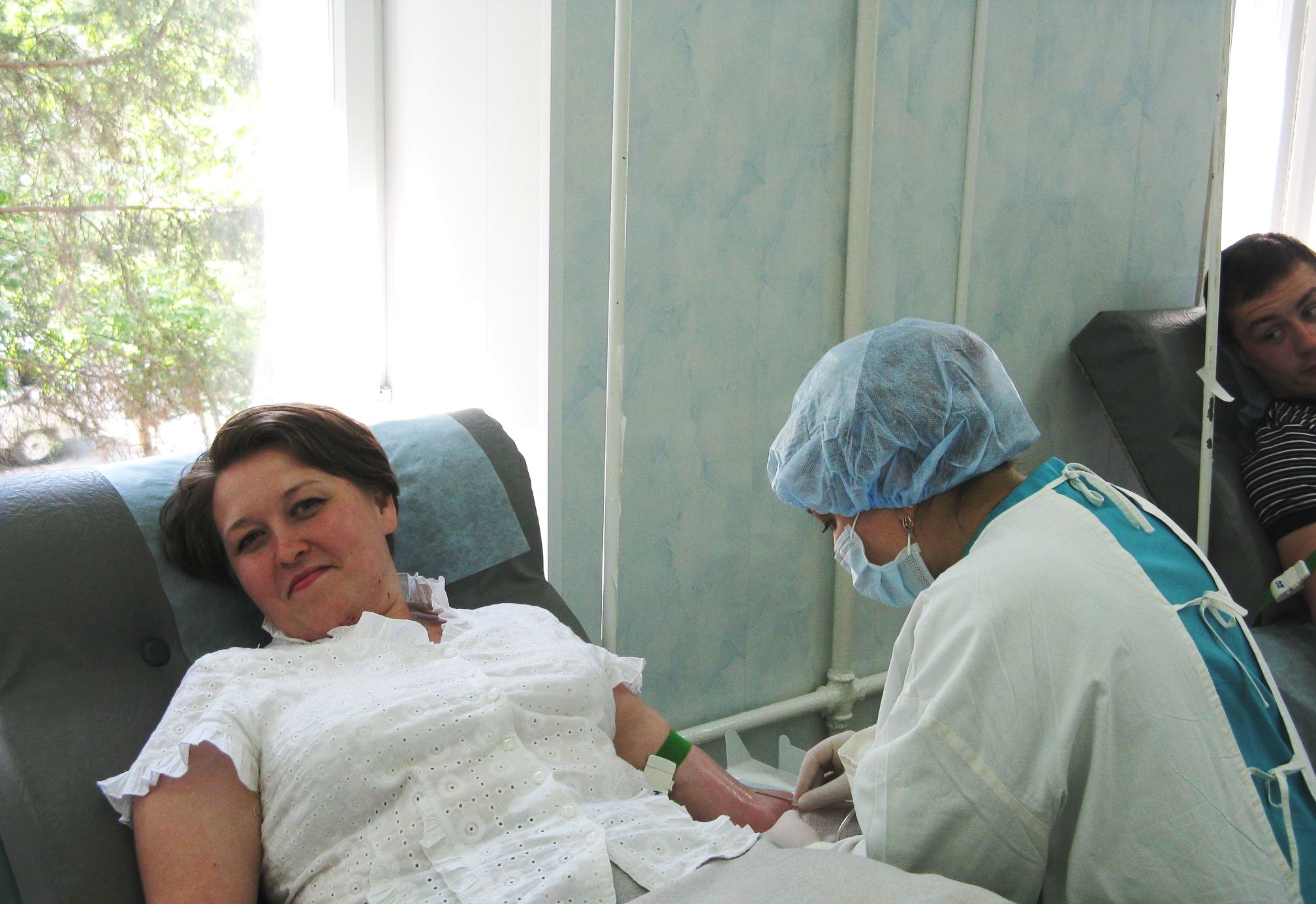 Восемь литров крови сдали доноры из йошкар-олинского управления ПФР