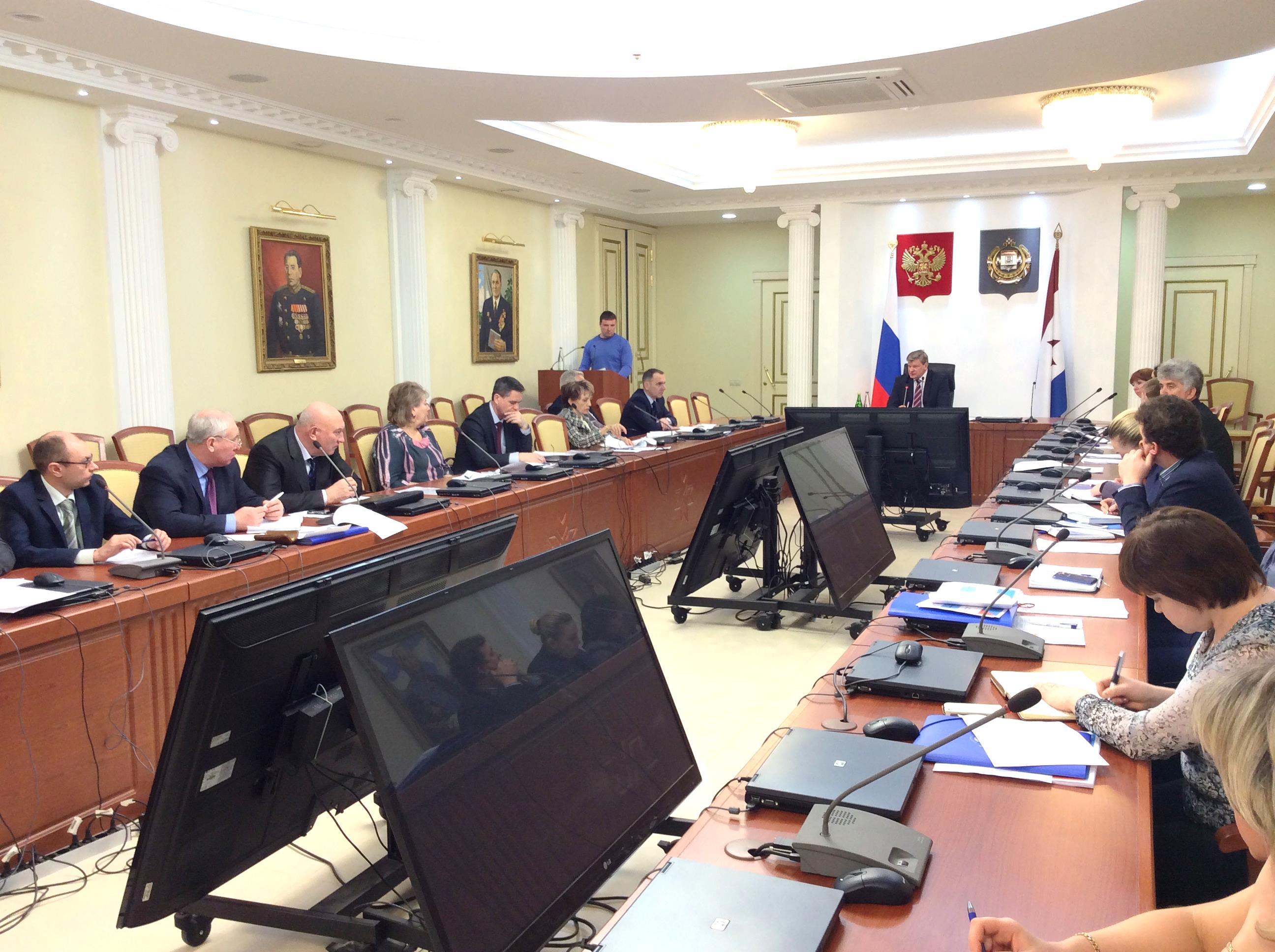 В Мордовии прошло  очередное заседание рабочей группы по легализации трудовых отношений, погашению задолженности по заработной плате и предотвращению применения нелегальных форм выплаты заработной платы