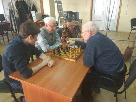 В Химках при Главном управлении ПФР № 5 для пенсионеров открыли шахматную секцию