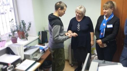 Более всего лицеистов, пришедших в Клиентскую службу «Зябликово», заинтересовали вопросы накопительной пенсии