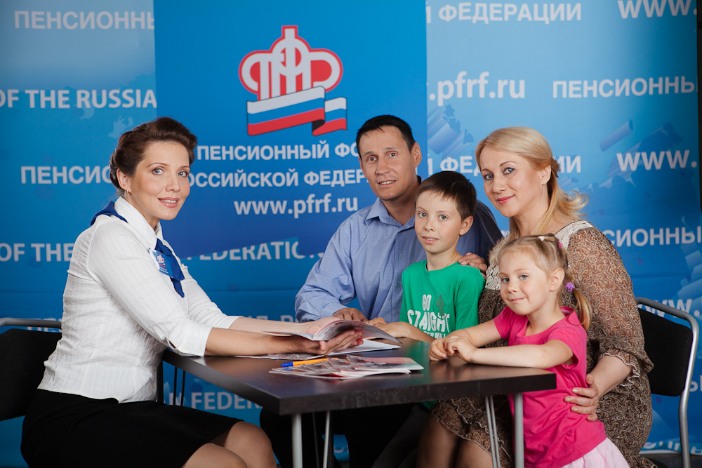 1 164 семьи Московского региона решили получать ежемесячную выплату из материнского капитала, еще 506 – на подходе 