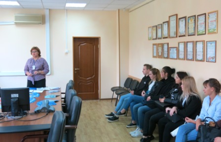 В Серпухове прошли первые в этом учебном году уроки пенсионной грамотности 