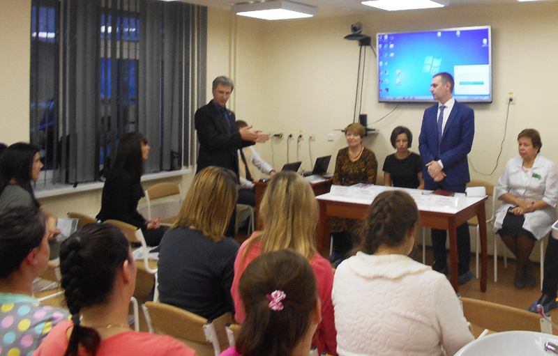 Будущим мамам рассказали о возможностях материнского капитала